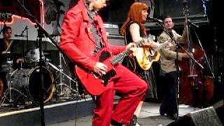 Kim Lenz and the Jaguars live, Saturday Jump, with lyrics in sidebar