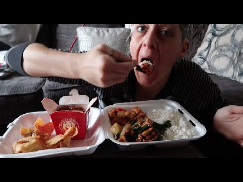 EATING PANDA EXPRESS BEIJING BEEF, SWEETFIRE CHICKEN &...