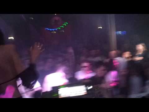 Fraulein Z rocking 'Herr Zimmerman's 1001-Nacht!