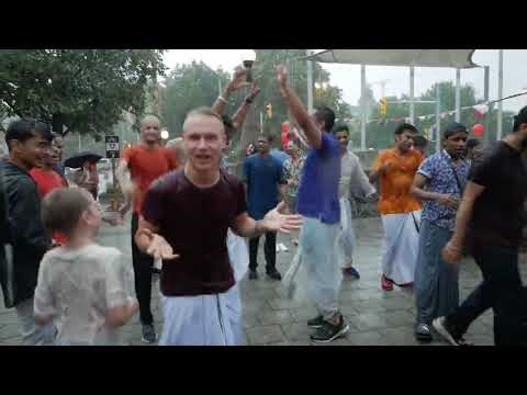 🛑Nothing can stop them! 🌧️Harinama in the rain