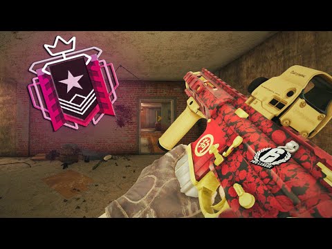 How A Champion ONE TAPS - Rainbow Six Siege