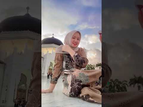 @nurhalifah, live streaming