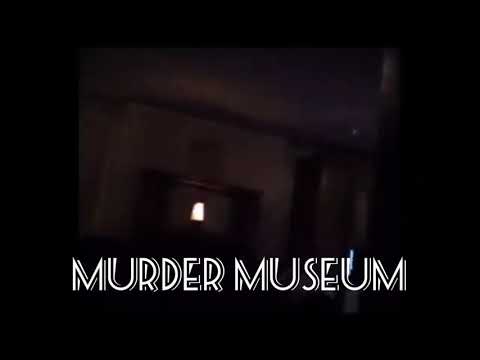 Marilyn Manson yelling at Pogo for eating.