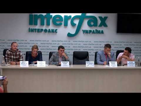 Трансляция пресс-конференции на тему "Срочное обращение кандидатов, духовенства, медиаэкспертов и журналистов к президенту"