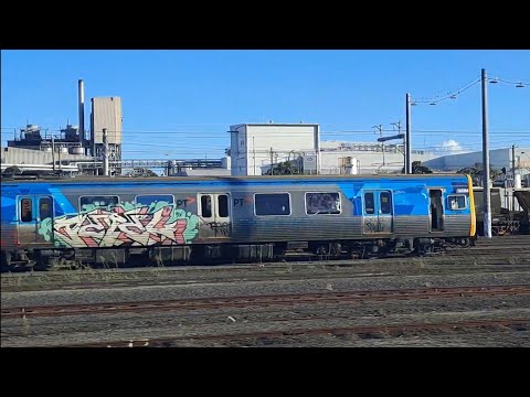 360M-1030T-359M At Tottenham Yard