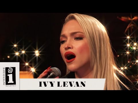 Ivy Levan | "O Christmas Tree" (Cover) | YouTube Holiday Extravaganza