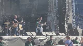 TREBLE CHARGER - Red - LIVE