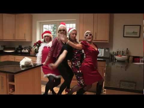 Video: British middle-aged wives perform “Sexy Housewives Gangnam