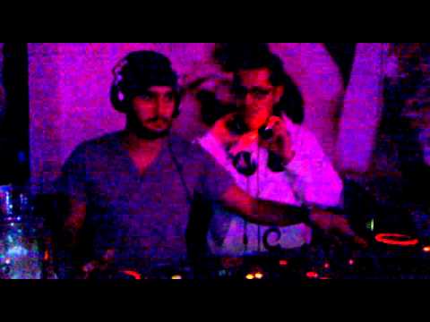 Mr. Raul Pee & Vincent Martini DeeJay Live @ White Angel Halloween 2011.mp4