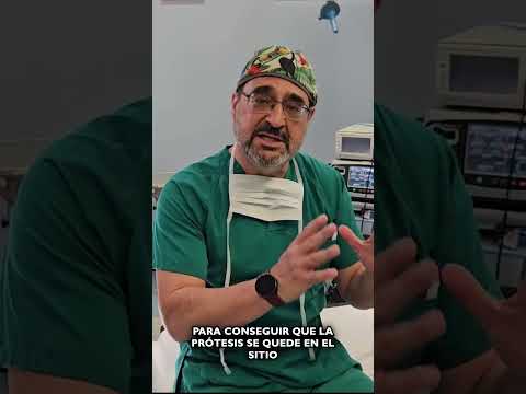 Video desde el quirófano: Reemplazo de prótesis de suero rotas y reducción mamaria