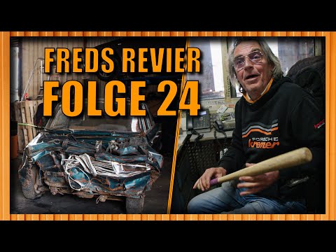 At Fred's Junkyard (Classic Car Rubble Pile) I Fred's Territory Episode 24