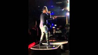 Chad Saaiman - Don&#39;t Let Go - Live at the Vintage Zionist Launch At VIP Room Sandton