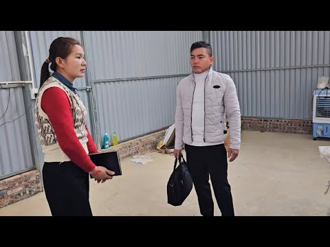 Suddenly, VONG encounters the man who used to pursue her