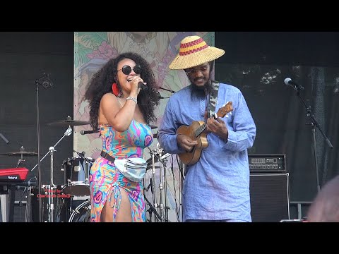 Natália & Acácia Maior