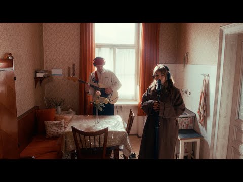 verifiziert - bulletholes album live session