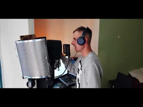 #hot16challenge2 - Ucho