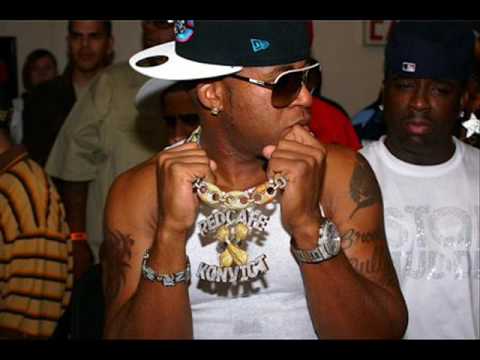 Red Cafe feat Ray L - Them lips