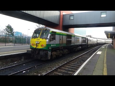 IE 201 Class loco 228 + Enterprise Train - Belfast Central 5/2/15