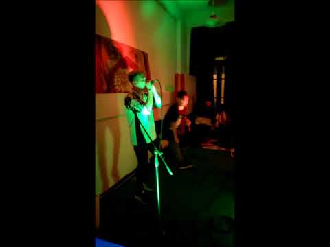 AYS , DEEF, TAIONE Y EME M [EN VIVO] ACTIVA HIPHOP