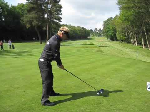 Soren Kjeldsen hitting driver @ Wentworth