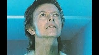 BOWIE ~ THE DREAMERS ~ STRIPPED BARE