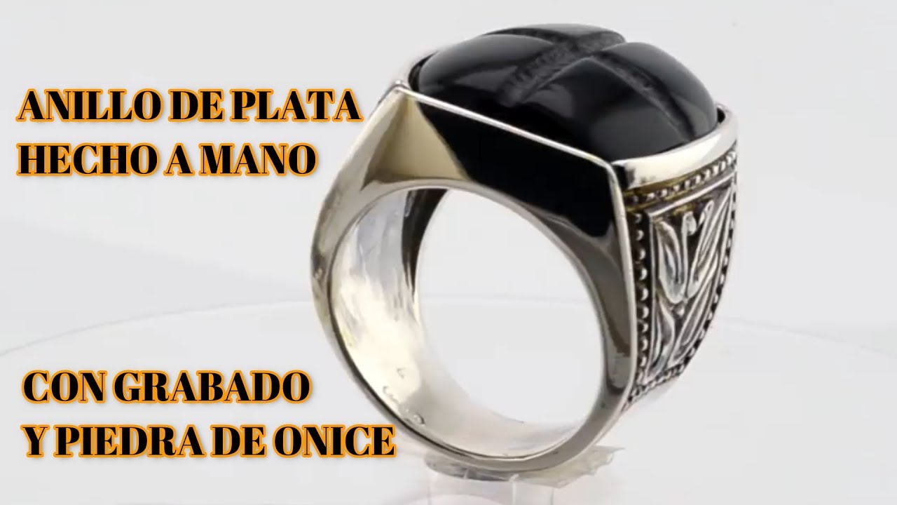 ANILLO PLATA hecho a mano con GRABADO Y ONICE (piedra protectora)