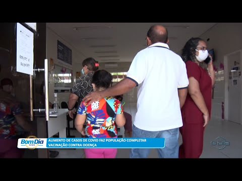 Aumento de casos de Covid faz população completar vacinação contra doença 23 11 2022