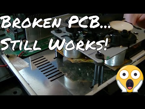 The Mega CD/Sega CD 2 That Won't Die - Broken PCB, Blown Fuse and Grinding CD Drive Gears