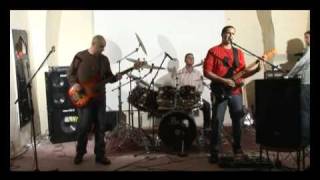 Title 01 El Hakura Awham Hulm (Wild Rose Cover)  --  الحاكورة - أوهام حلم