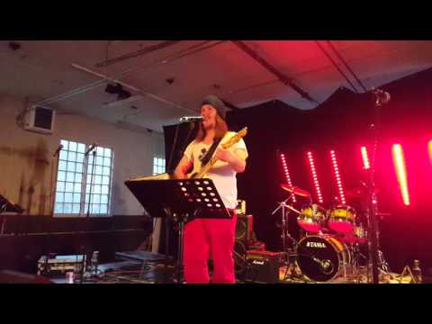 Billie Strandell - Bad Moon Rising