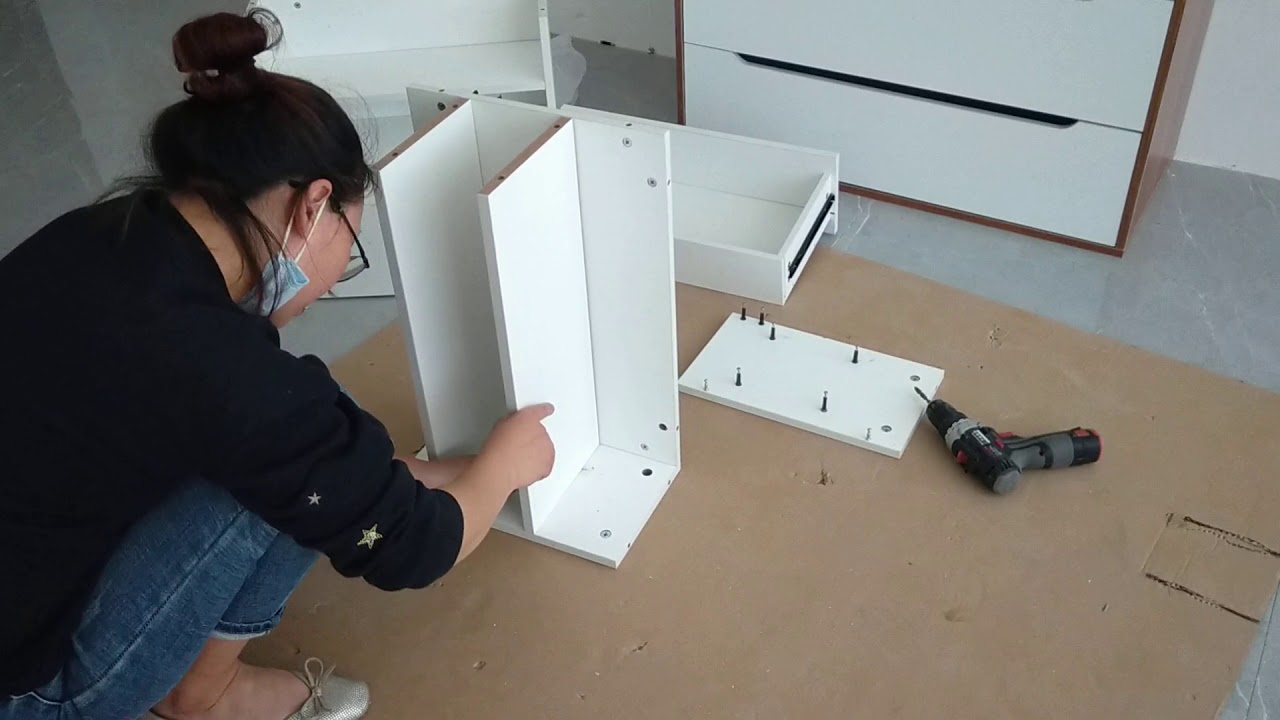 11 minutes installation - 2 Drawer Storage Coffee Table with LED UK