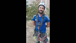 Örümce Adam TOKİ Konutlarını Tamir Ediyor