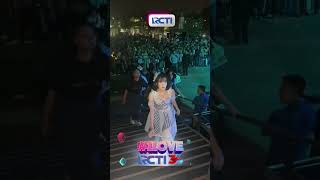 Download lagu IKUTIN JKT48 DARI BACKSTAGE SAMPE ATAS PANGGUNG #ILOVERCTI34 mp3 Download lagu IKUTIN JKT48 DARI BACKSTAGE SAMPE ATAS PANGGUNG #ILOVERCTI34 mp3
