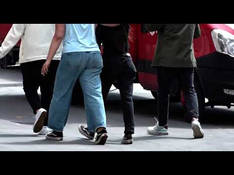 Arezzo, 13enne minacciato e derubato da banda di bulli: scoperti dalla Polizia