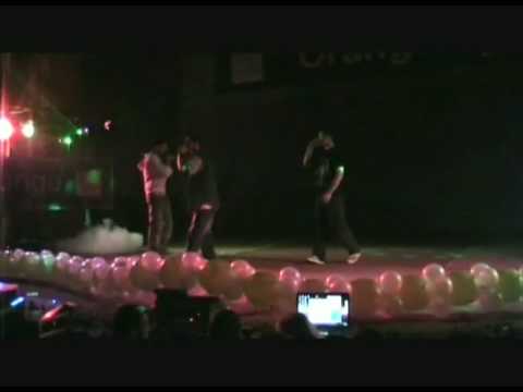 Dragos cu Razvan si Cioby - Vorbe despre noi (Concert Live Casa de cultura Tg-Jiu)