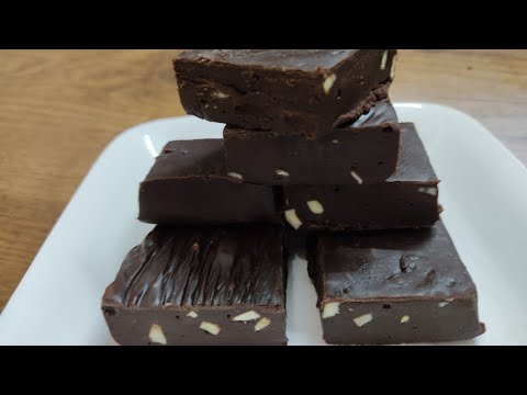 valentine's day special chocolate fudge recipe | only 3 ingredients easy chocolate fudge