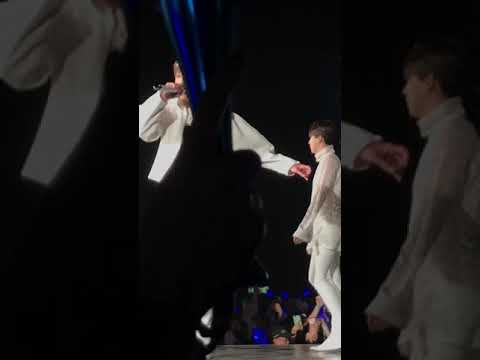 [FANCAM] 181124 WINNER EVERYWHERE TOUR IN HK - Movie Star