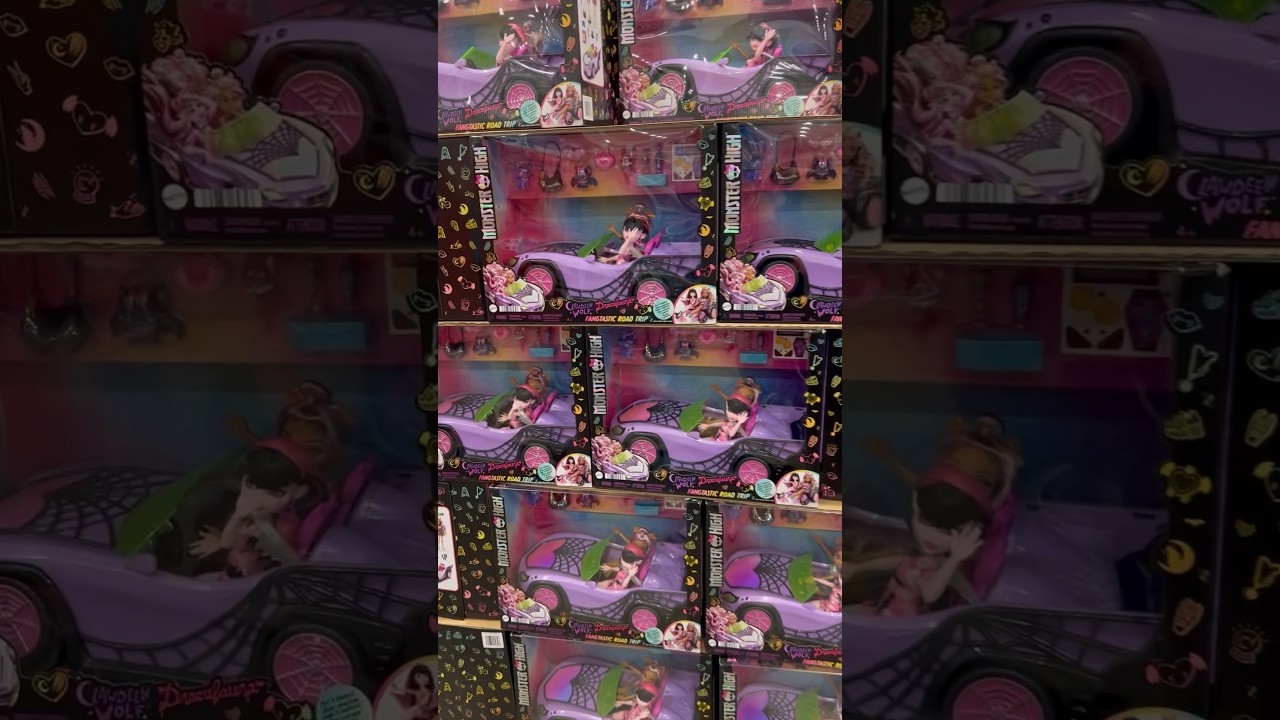 Spotted: Monster High play set at Costco Canada! 🇨🇦 #monsterhigh #costcocanada  #dollhunting