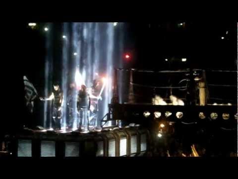 Rammstein - Intro / Einmarsch O2-Arena Berlin 26.11.2011