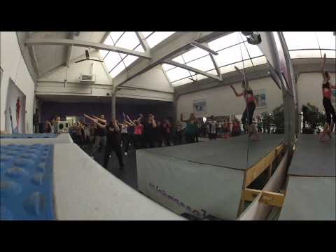 "La Palomita" - Alberto Barros. Choreo by Dezy Dez for Salsaton dance fitness.