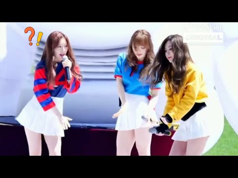 SeulRene🌈 - Reason👀Irene peek at Seulgi during her "baby boy" rap part