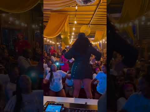 lady du -tjina official live performance barcadi way