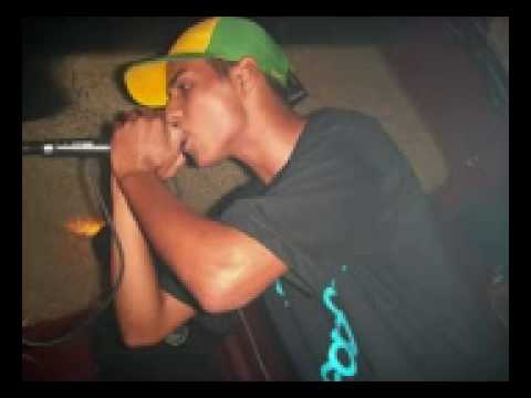 MC DALESTE - 3 MENOR [ NOVA ]