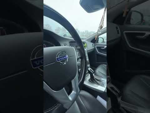 фото volvo v60 i рестайлинг 0