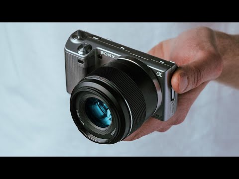 Want To Be A Photographer? Get This $90 Camera