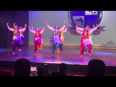 Best Girls Bhangra Performance on Punjabi Mashup | Viral Punjabi songs | Girls Bhangra | #bhangra 