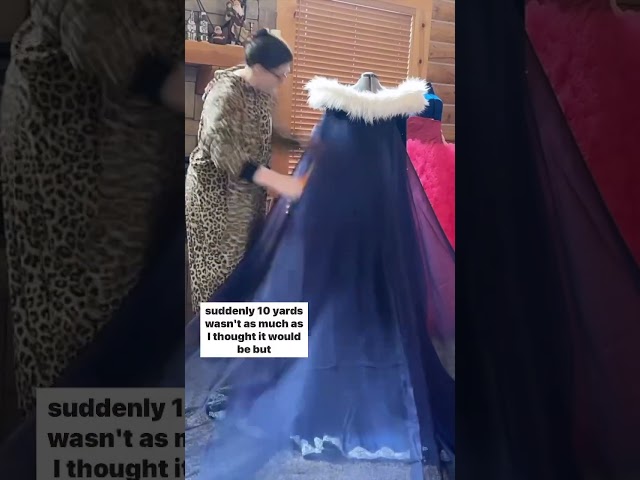 Vídeo relacionado con Disney Anna und Elsa Frozen - Sudadera con capucha para niña, diseño de Frozen, Color lila., 104