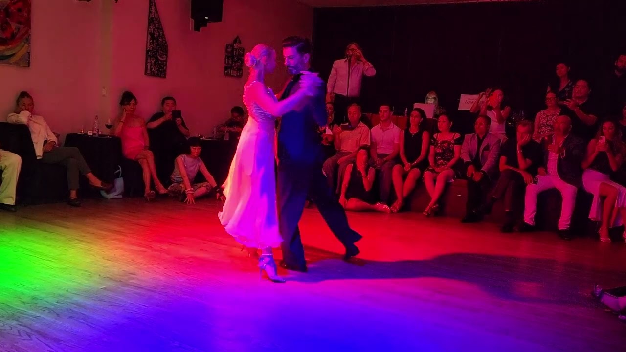 Argentine Tango: Eleonora Kalganova & Iakof Shonsky - Tú, el Cielo y Tú (letra/lyrics)