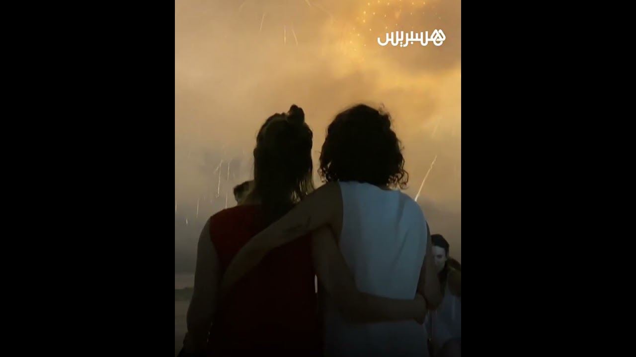 البرازيل تستقبل رأس السنة بعرض مبهر للمفرقعات النارية على شاطئ كوباكابانا thumbnail