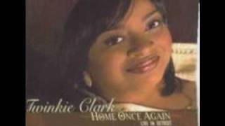 Twinkle Clark_He lifted me